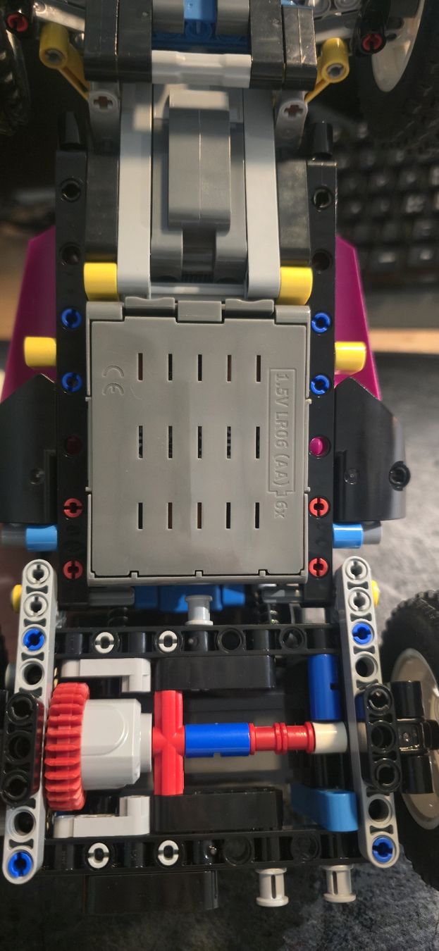 Lego Spielzeuge: Lego Technik Geländewagen 42124 – Gebraucht aus Ennetmoos von Bricks_and_more 3