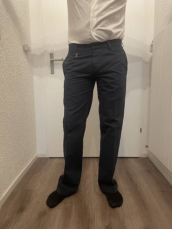 Giacche: Dsquared Vestes-Pantalon-Chemise – Usato da PAYERNE venduto da Bellotine 2