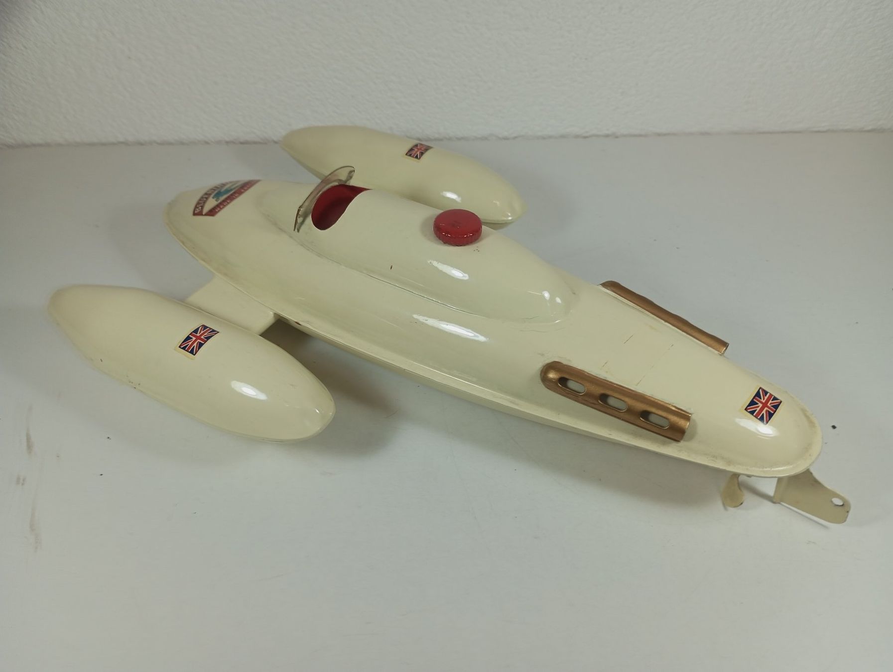 Giocattoli: Sutcliffe Model: Speed boat Bluebird II – Usato da Fontaines NE venduto da waterfoot 3