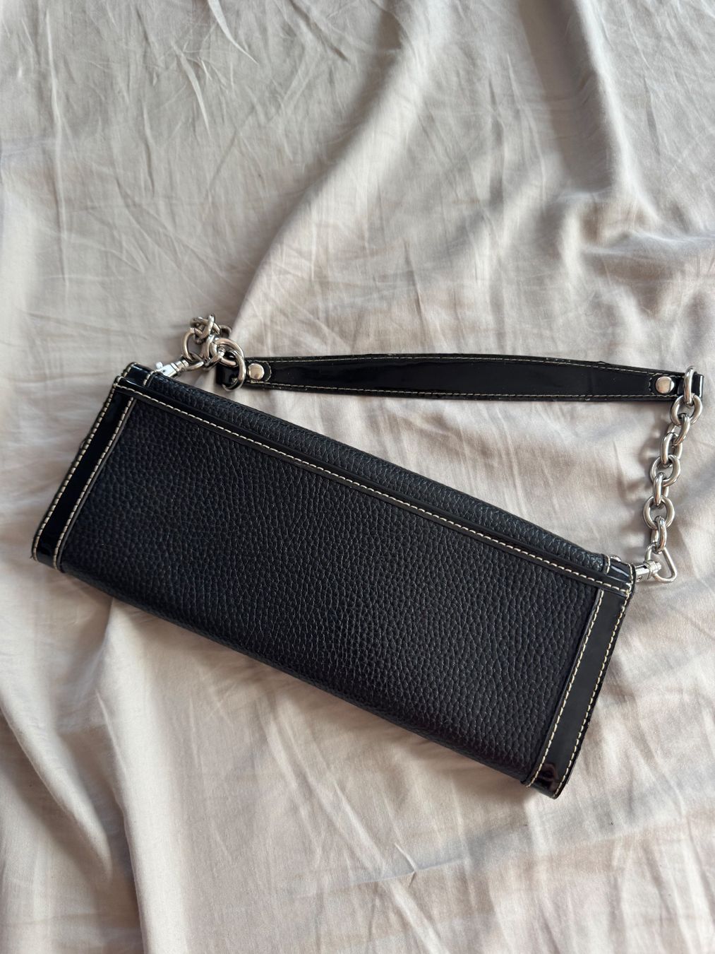 Taschen für Damen: Black Y2K Baguette Bag with Silver Hardware - Unique! – Neu (gemäss Beschreibung) aus Jonen von alanwales 1