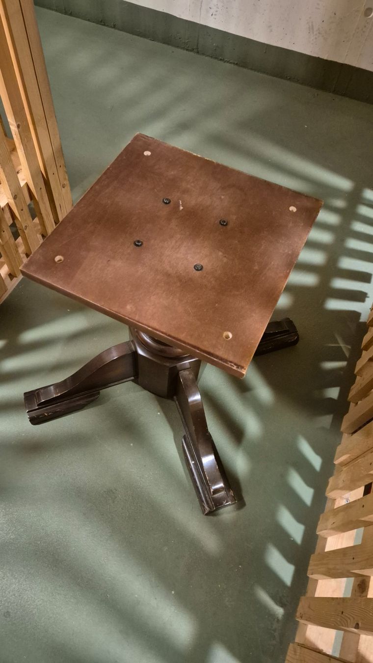 Tavoli: Elegant Pokertisch 130cm – Usato da Oberägeri venduto da Timka111 6