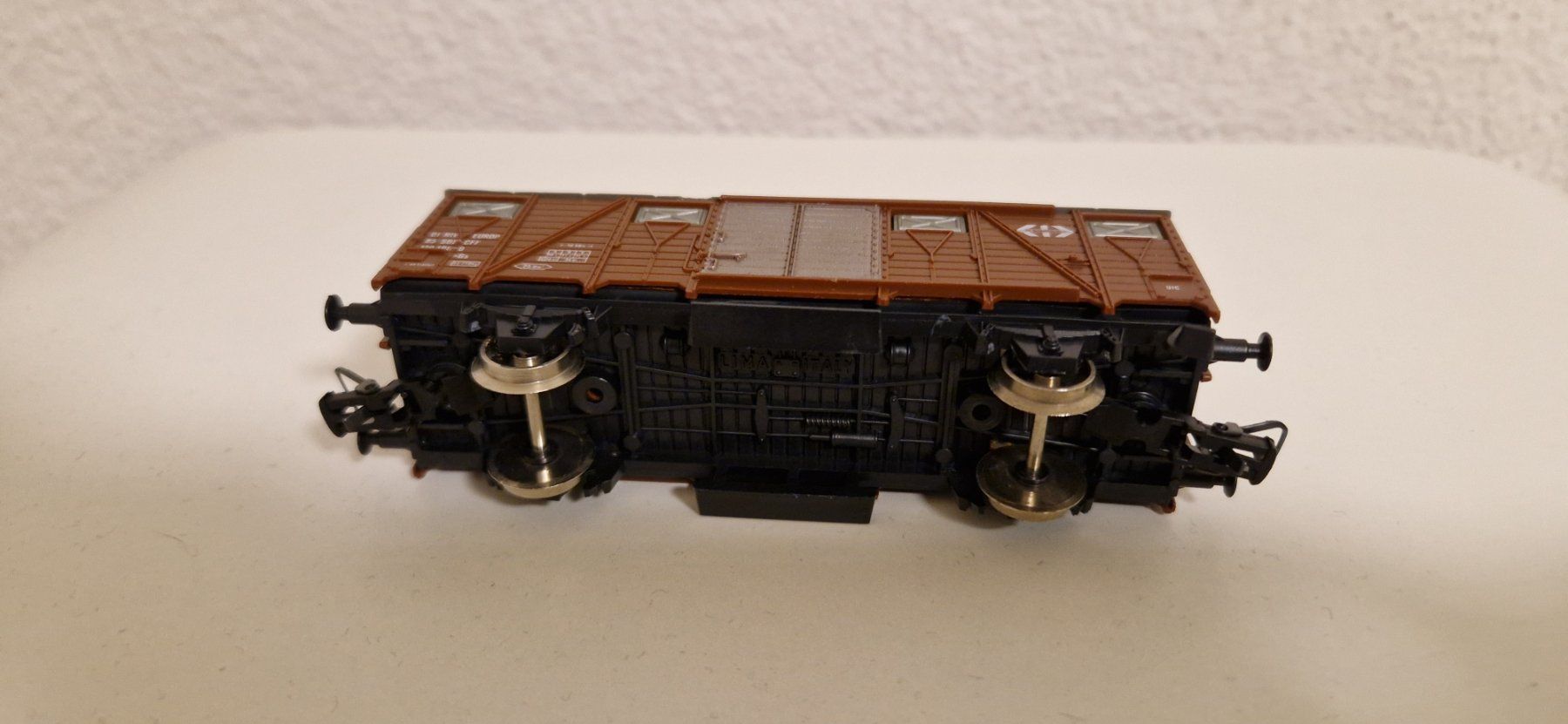 Lima Modellini di ferrovie: Lima H0 Güterwagen – Usato da Wünnewil venduto da 1509mani 4