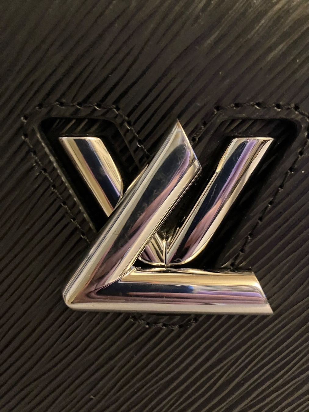 Louis Vuitton Borse da donna: Louis Vuitton Twist Tote – Nuovo (secondo la descrizione) da Zürich venduto da tacita01 6