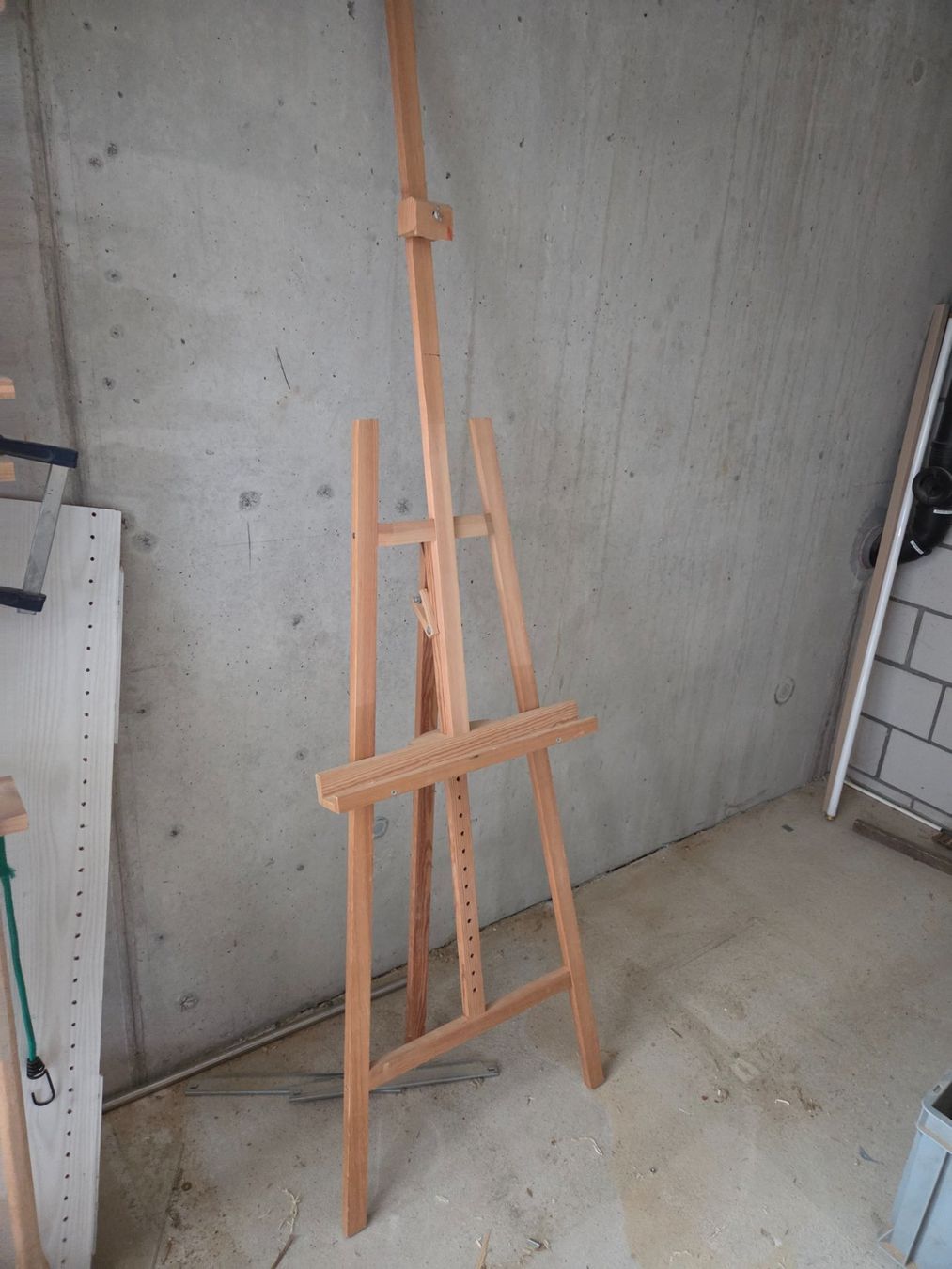Holz Staffelei, für Künstler und Hobbymaler! (Gebraucht) in Niederlenz für CHF 75 – nur Abholung auf Ricardo kaufen