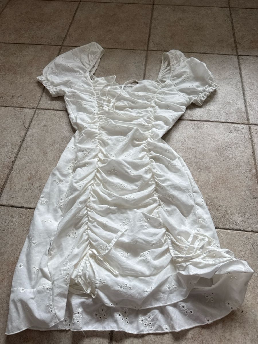 Vestiti: Weisses Sommerkleid süss – Nuovo (secondo la descrizione) da Pratteln venduto da syr_g2ql