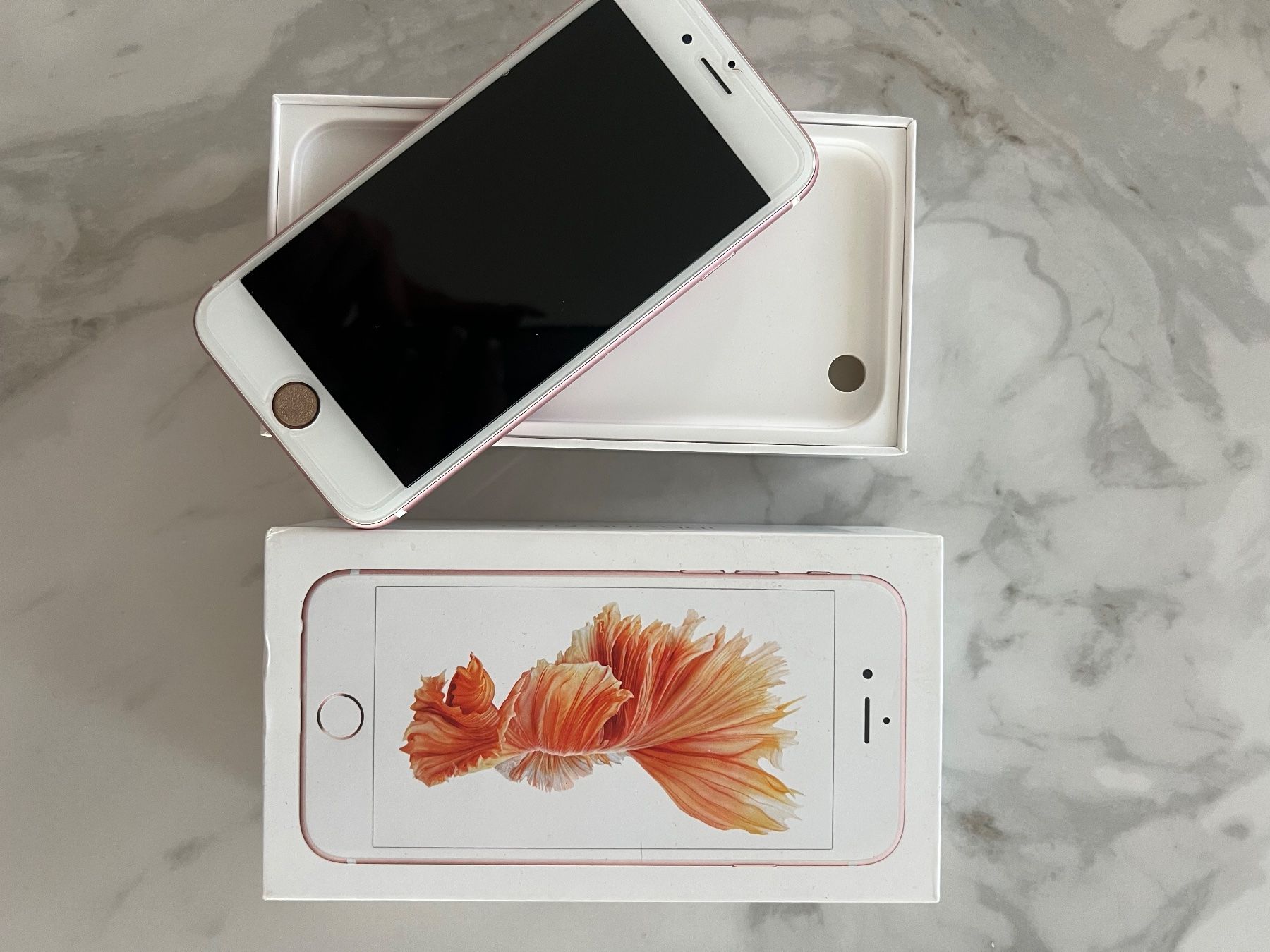 Apple Telefoni cellulari / Smartphones: Iphone 6s / 64 GB – Usato da Neuenhof venduto da gcd_y8bs
