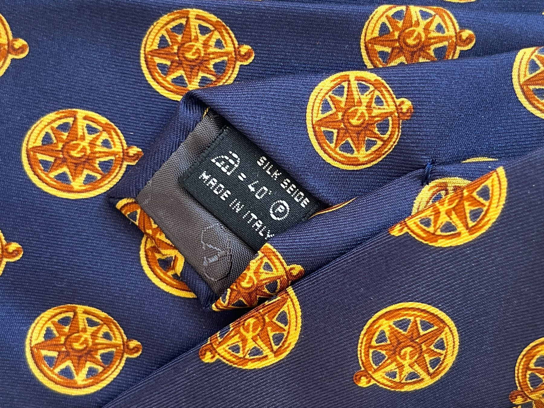 Cravates: Tie / Krawatte Valentino - Vintage – D'occasion à Lugano par VariousCollection 4