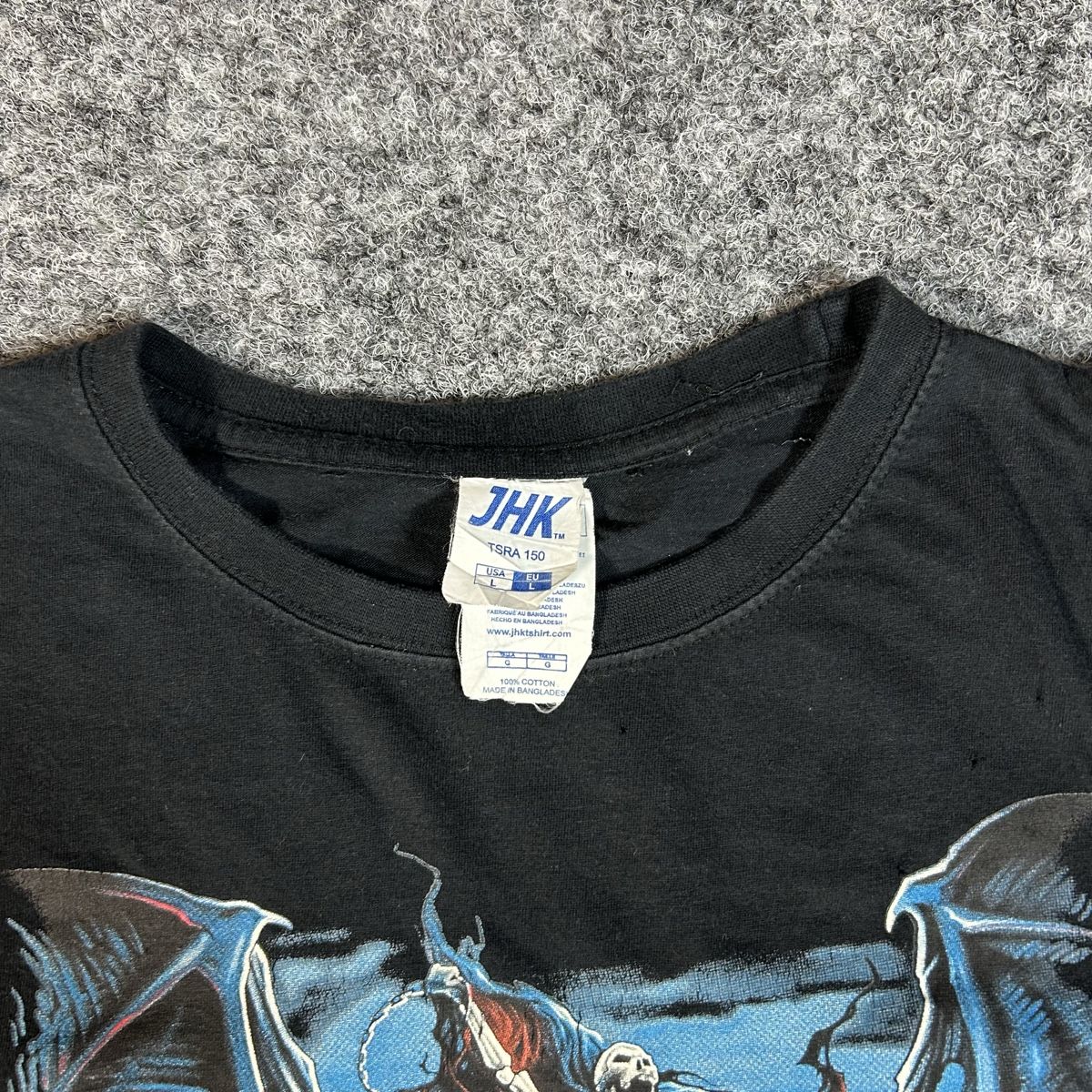 T-shirt: Graphic tee jhk – Usato da La Sagne NE venduto da Matlasape 2