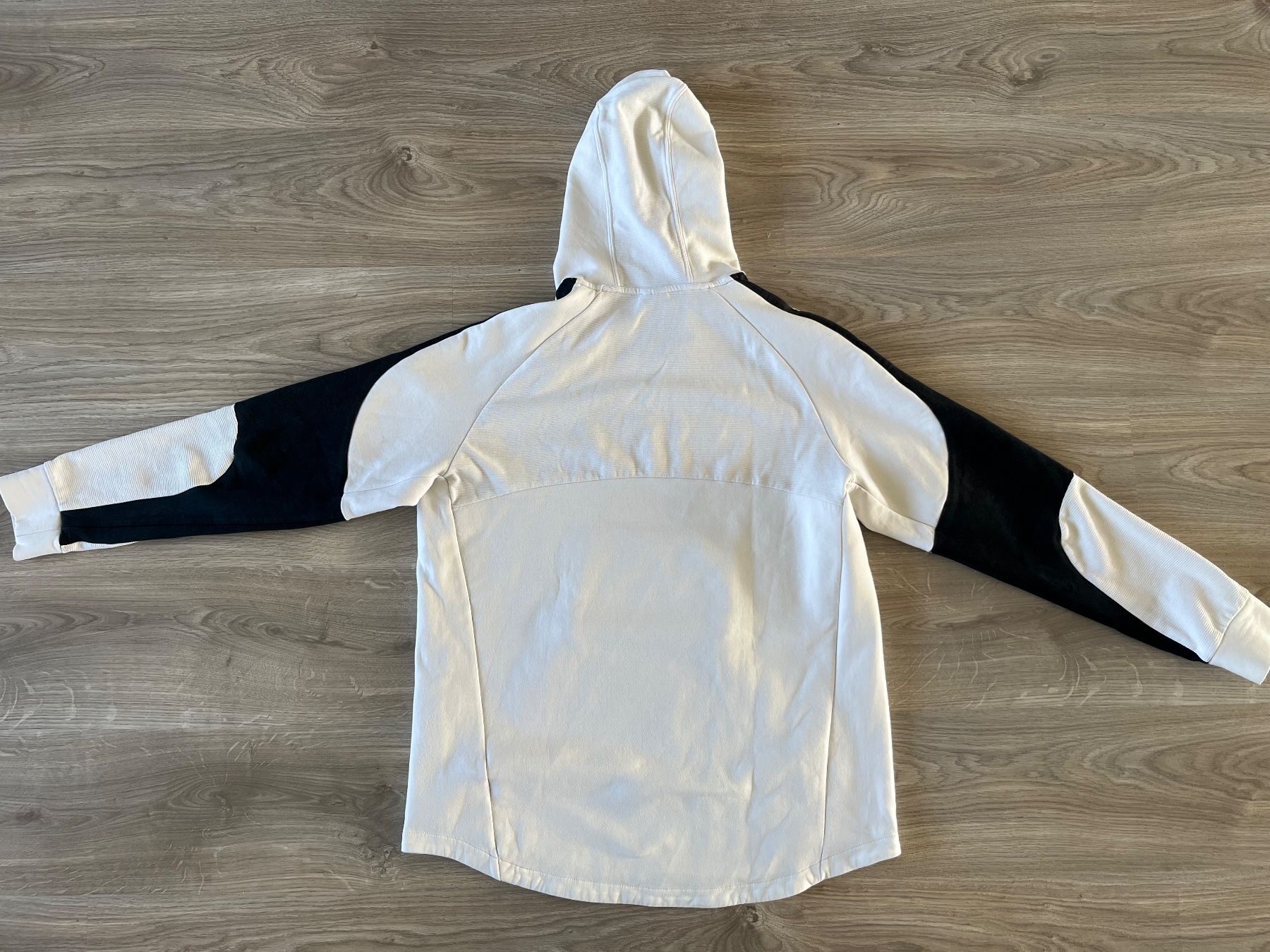 Puma Maglioni & Felpe: Hoody Puma – Usato da Morbio Inferiore venduto da mad_wh5n 3
