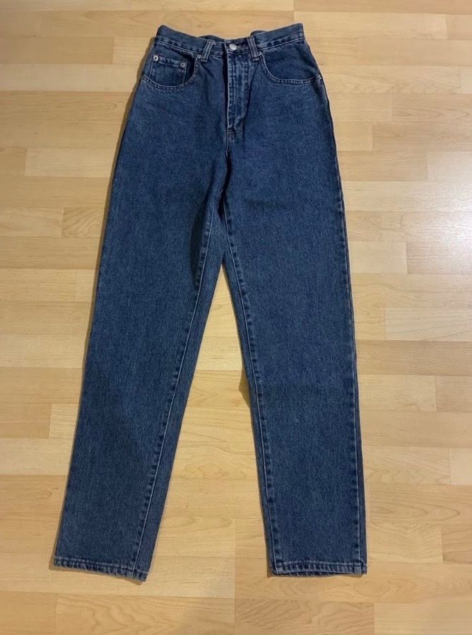 Jeans: Jeans 36 – Gebraucht aus Küssnacht am Rigi von Anacerna