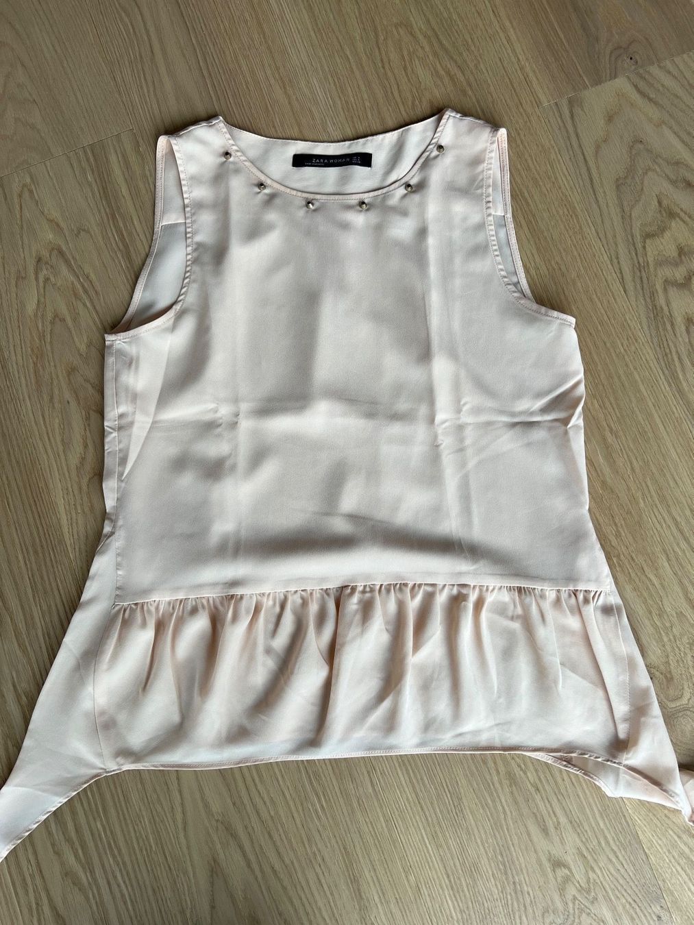 Zara Top: leichtes Top von Zara Gr. S – Usato da Ennetbaden venduto da Katiusia