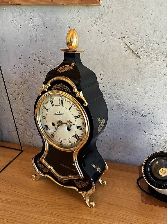 Orologi da terra & Orologi da parete: Horloge Neuchâteloise  – Usato da Ollon VD venduto da inf_jg9f 1