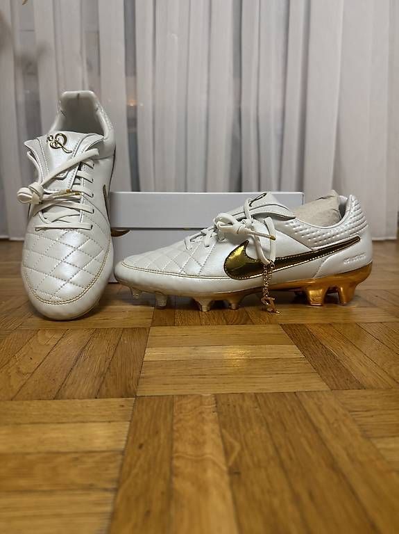Herrenschuhe: Nike Tiempo R10 SE  – Gebraucht aus Zürich von arm_p528