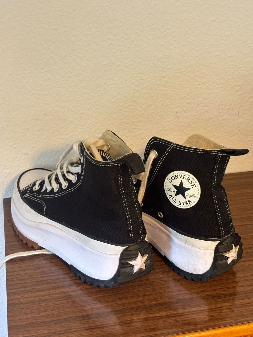 Converse Damenschuhe: Converse - Run Star Hike - Schuhe - Grösse 39 – Gebraucht aus Winterthur von JAKU.SPACE 1