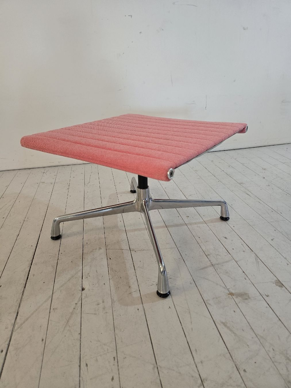 Vitra Hocker: Eames Aluchair Hocker von Vitra – Neu (gemäss Beschreibung) aus Untersiggenthal von babette0815
