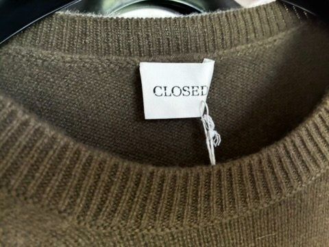 Closed Pulls & Sweat-shirts: Closed! neuer Kaschmirpullover oliv Gr. S – Neuf avec emballage d'origine à Winterthur par Mitschg