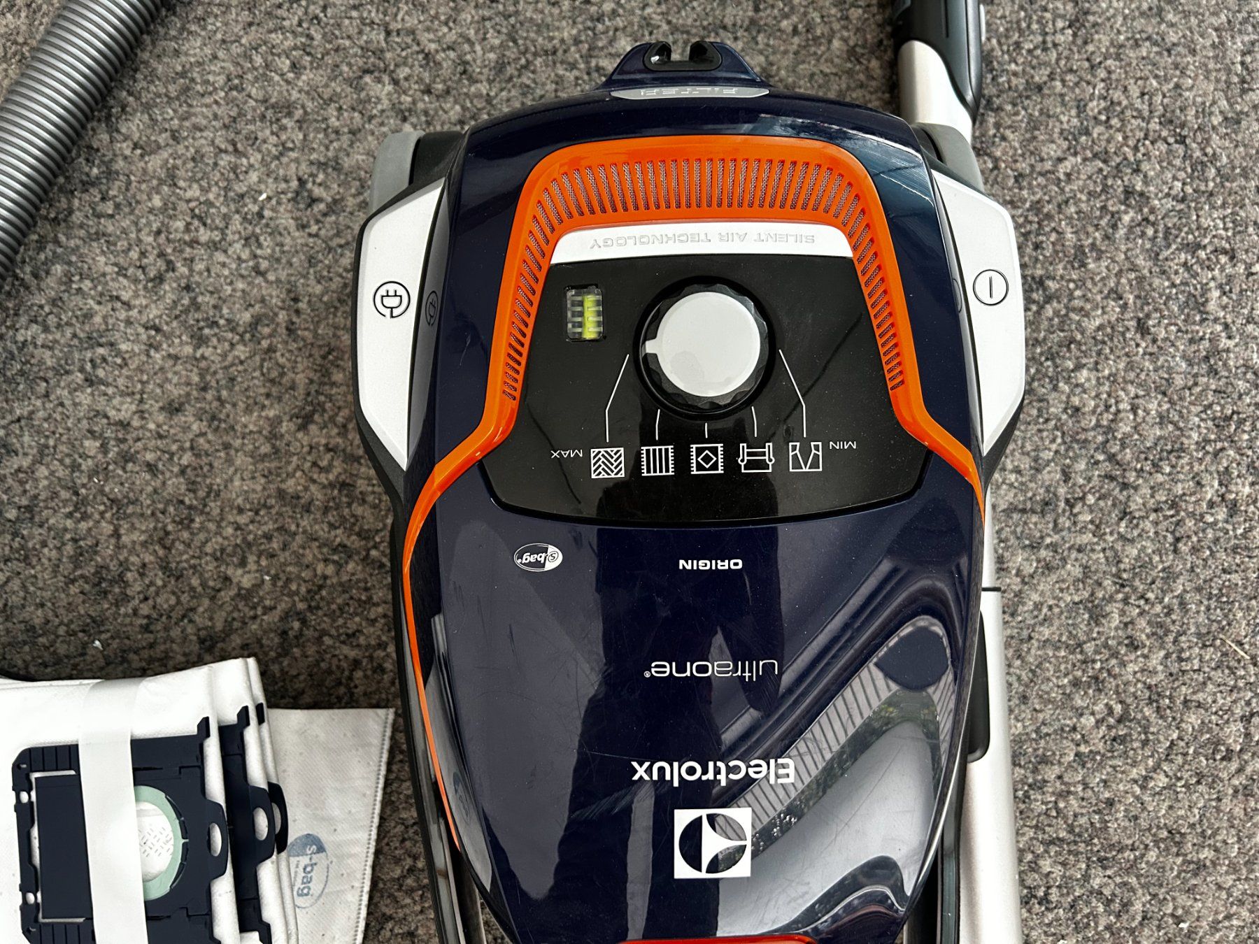 Electrolux Aspirapolveri & Accessori: Electrolux UltraOne Staubsauger – Usato da Reckingen VS venduto da Melando 5