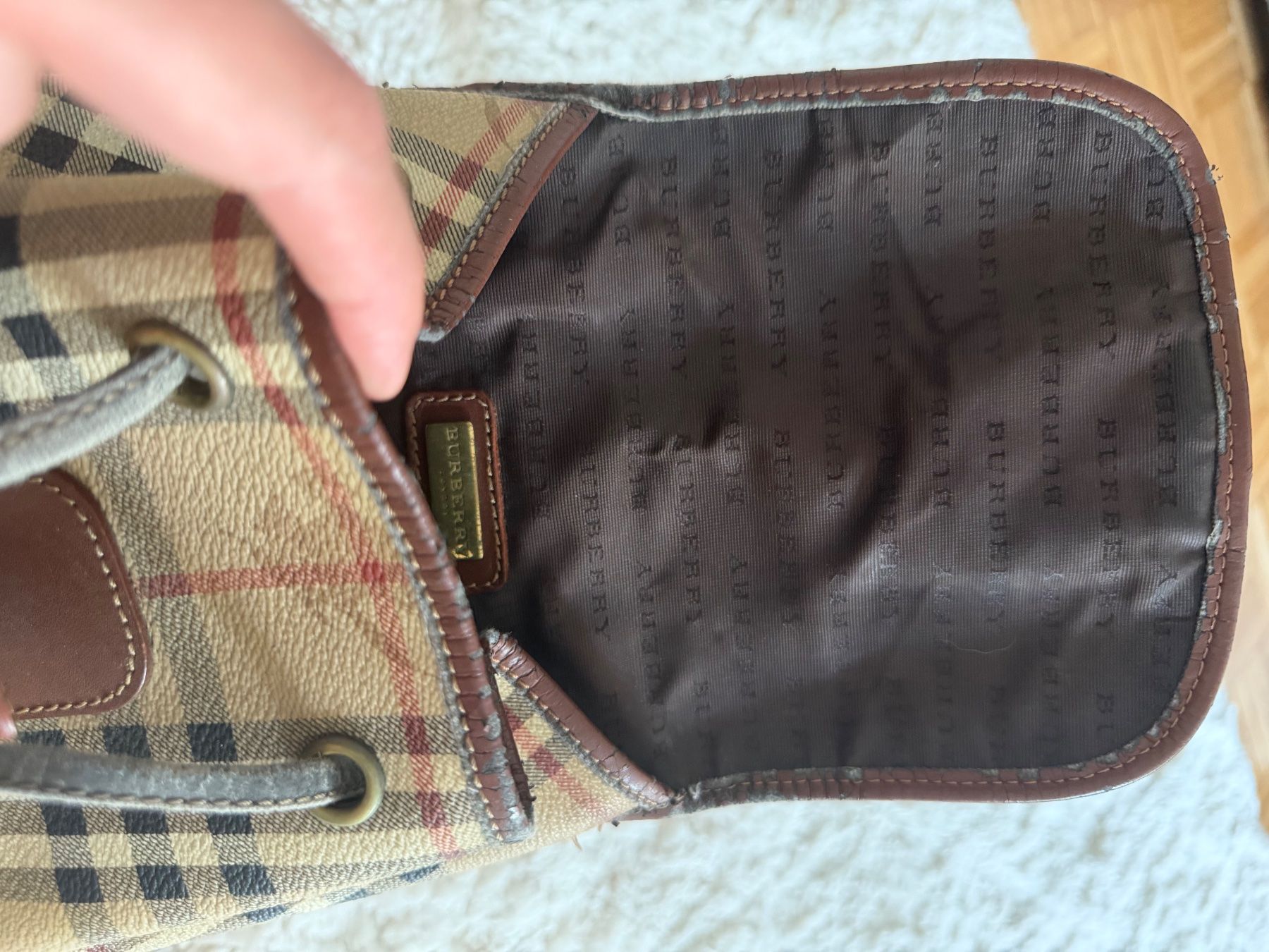 Burberry Zaini: Vintage Burberry backpack – Usato da Schaffhausen venduto da Nadiuna 8