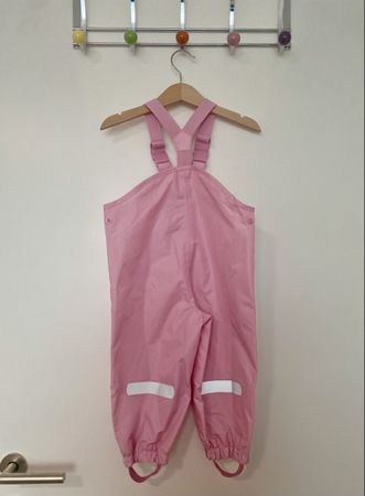 Latzhose Gr.86 - NEU