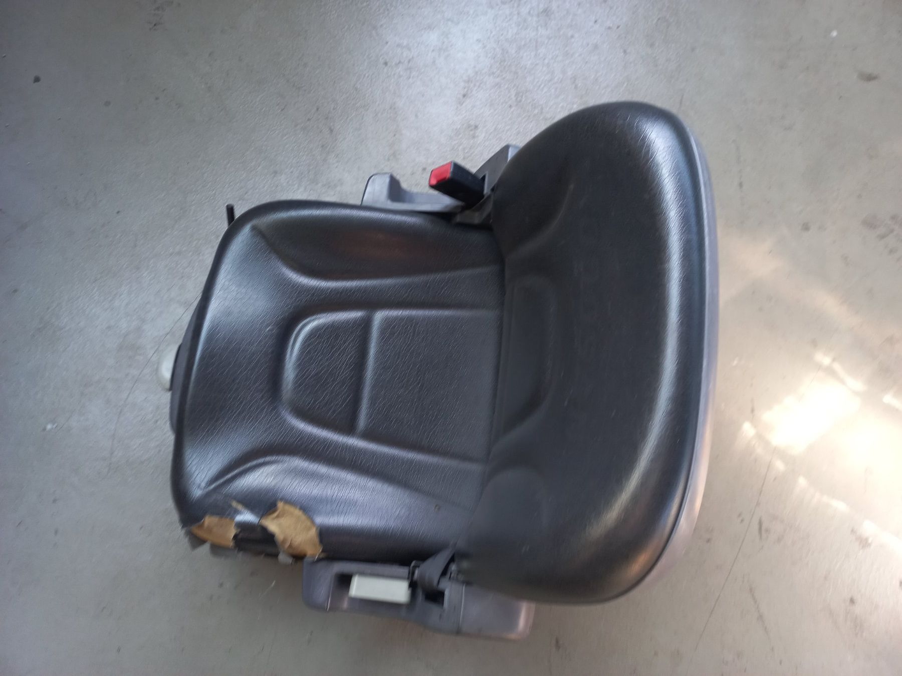 Carrelli elevatori e a forche: Staplersitz Traktorensitz Transporter Stapler Traktor Sitz – Usato da DULLIKEN venduto da Lerchclassicdulliken 3