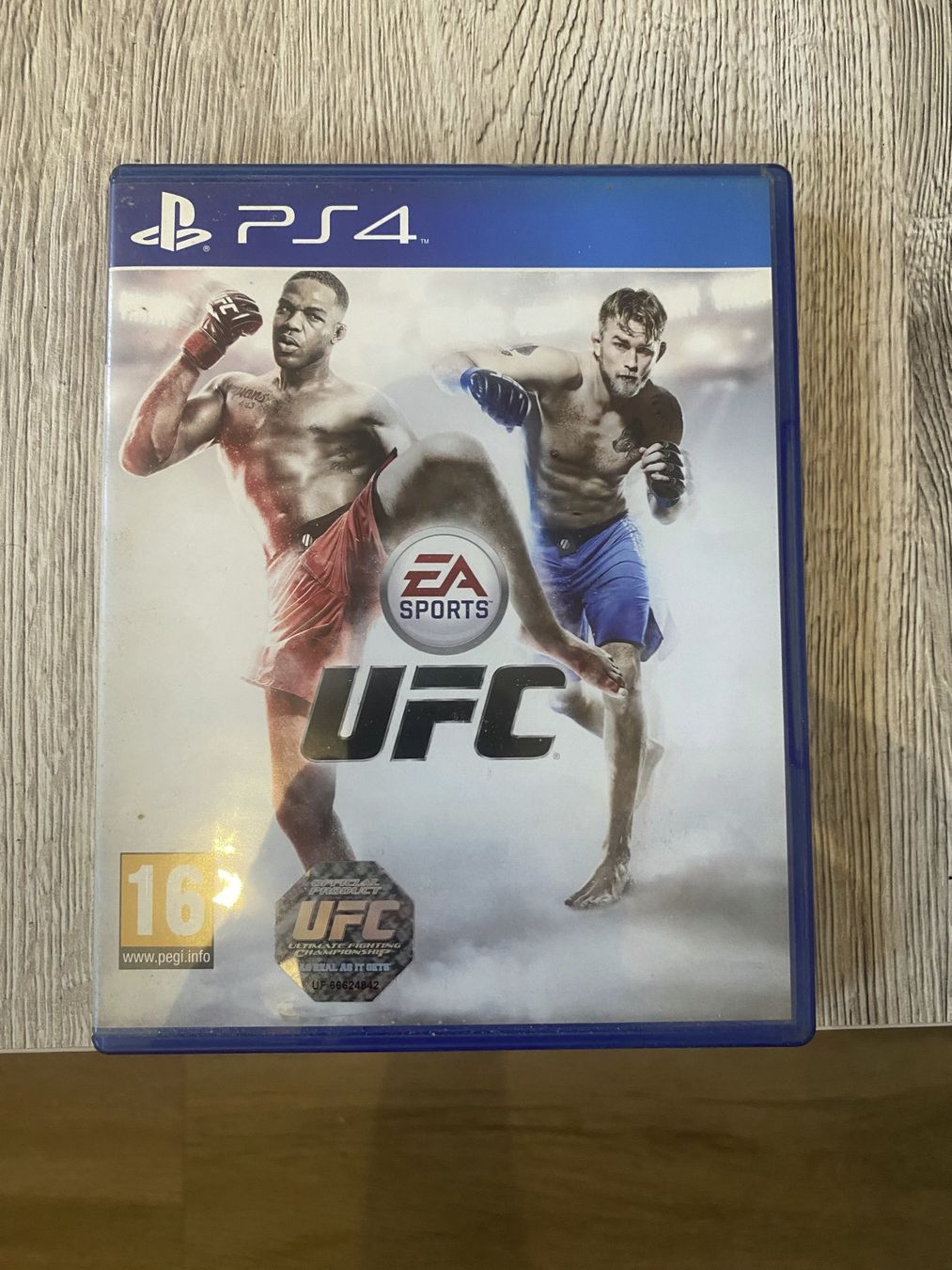 Giochi: EA Sports UFC PS4 – Usato da Aarau Rohr venduto da freshthug