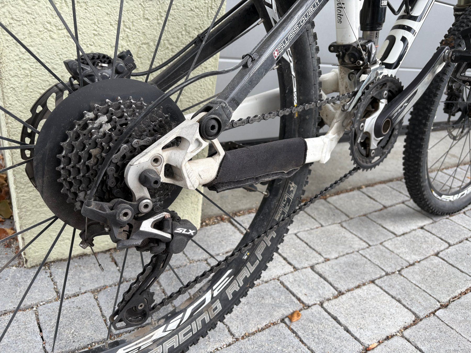 Mondia Vélos: Mountainbike mit Vollfederung – D'occasion à Beromünster par moonrunner 2