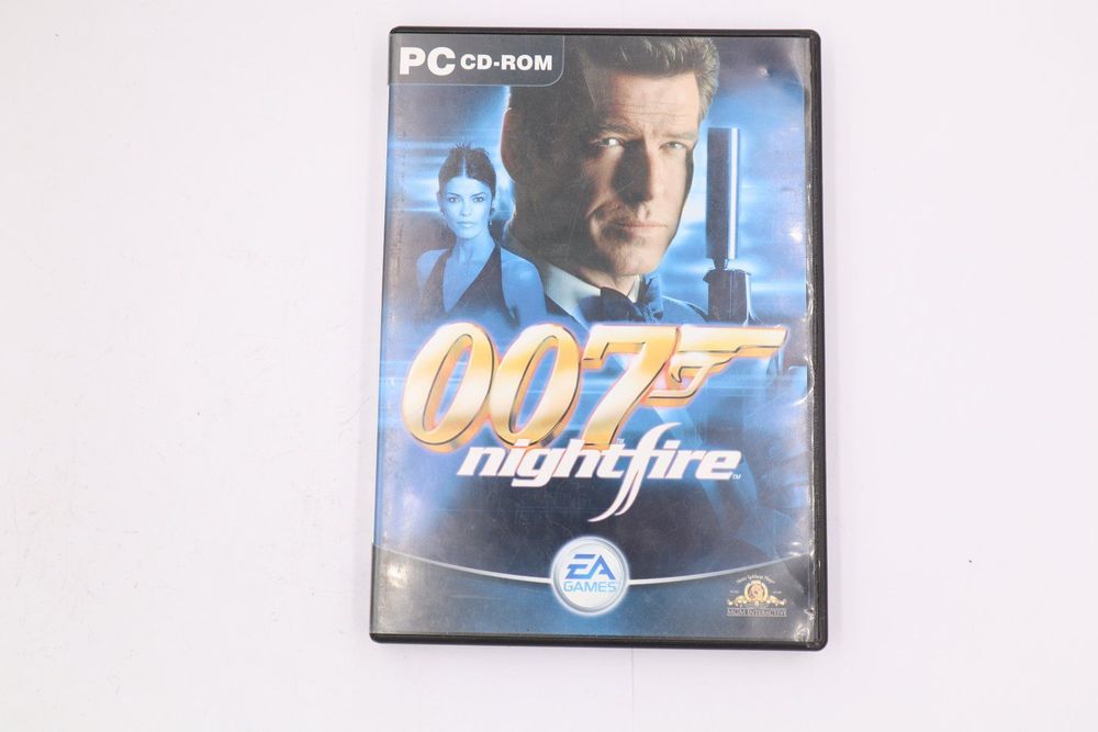 007 Nightfire James Bond PC Game 2x Disc Kaufen auf Ricardo
