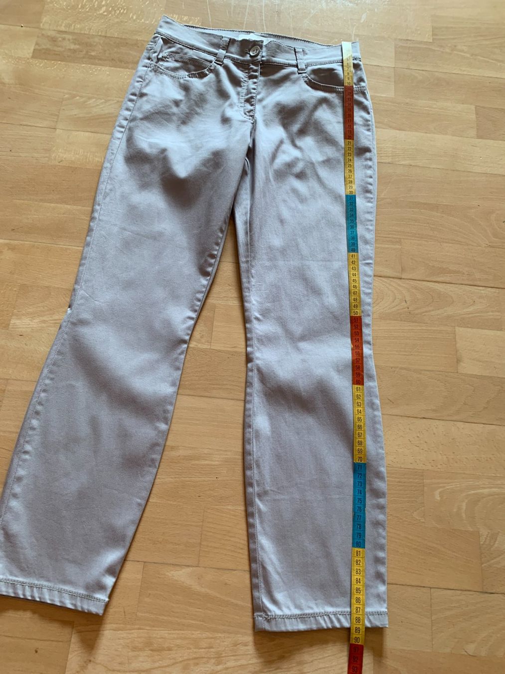 Brax Pantaloni: BRAX Golf Damen Hose Gr. 34, Hellgrau – Usato da Worb venduto da farben20zauber 4