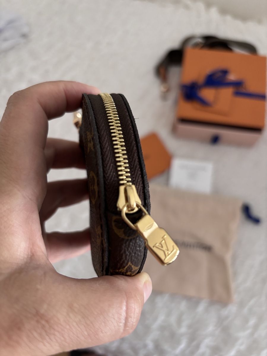 Louis Vuitton Portafogli: Louis Vuitton Monogram Round Purse - Great Gift Idea! – Nuovo e nell'imballaggio originale da Basel venduto da ars_r7xd 2