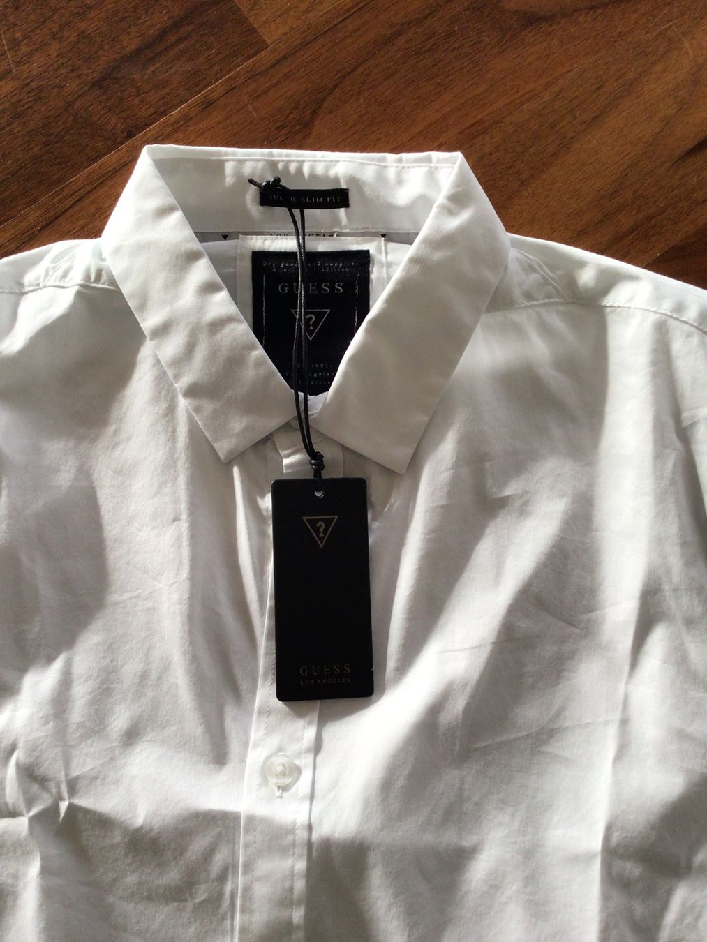 Guess T-shirt: Shirt Guess Neu – Nuovo (secondo la descrizione) da Zürich venduto da ArmariodeRuth_Senora 2