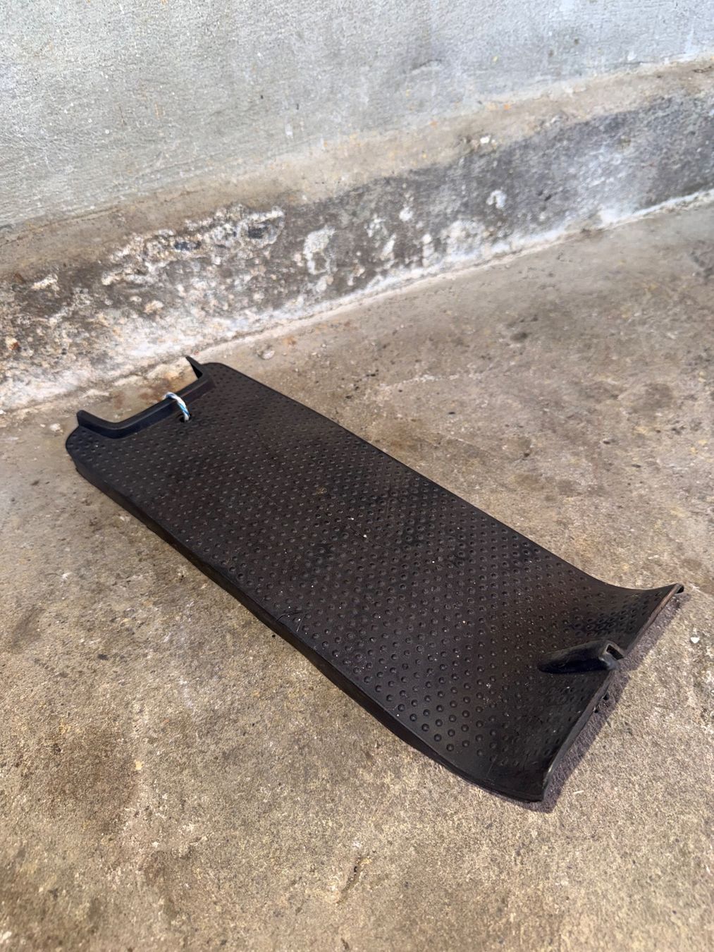 Piaggio Pièces pour mobylette: Piaggio Mofa Trittbrett – D'occasion à Fahrni b. Thun par berger_tuning34 1