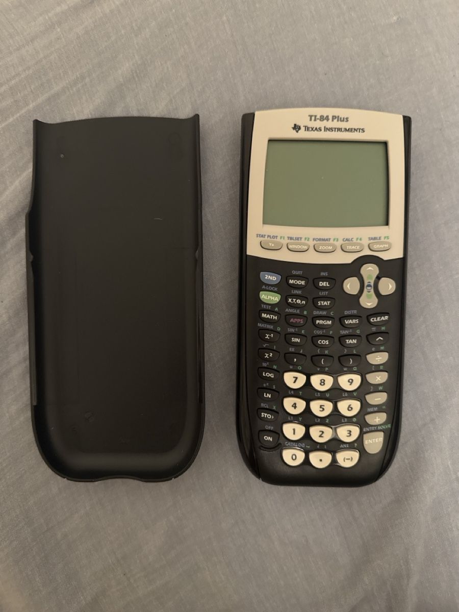 Texas Instruments Calculatrices: Texas Instruments TI-84 Plus – D'occasion à Zürich par SalernoElia