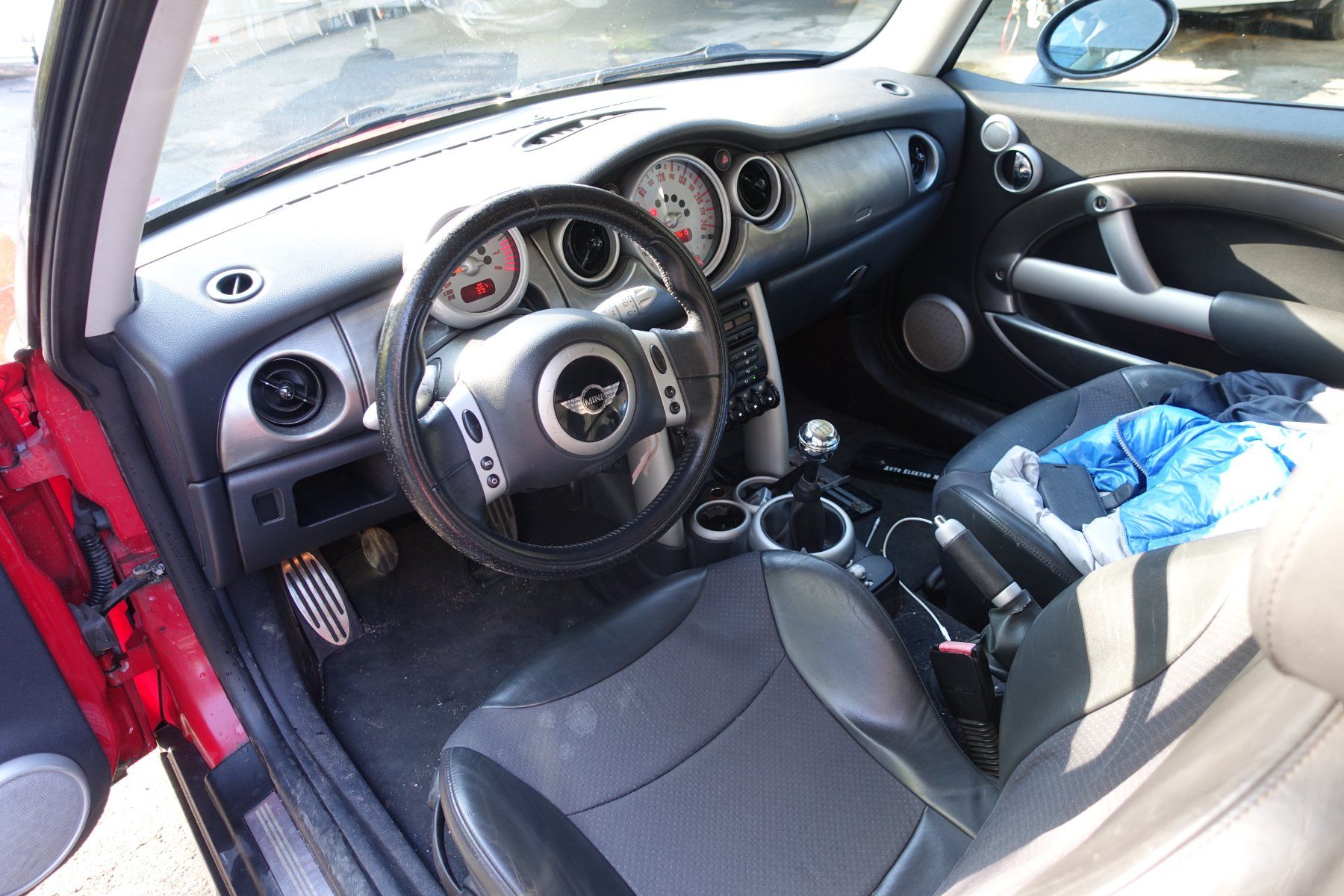 Mini Autos: Mini Cooper S R53 – D'occasion à Biglen par bearfoot 8