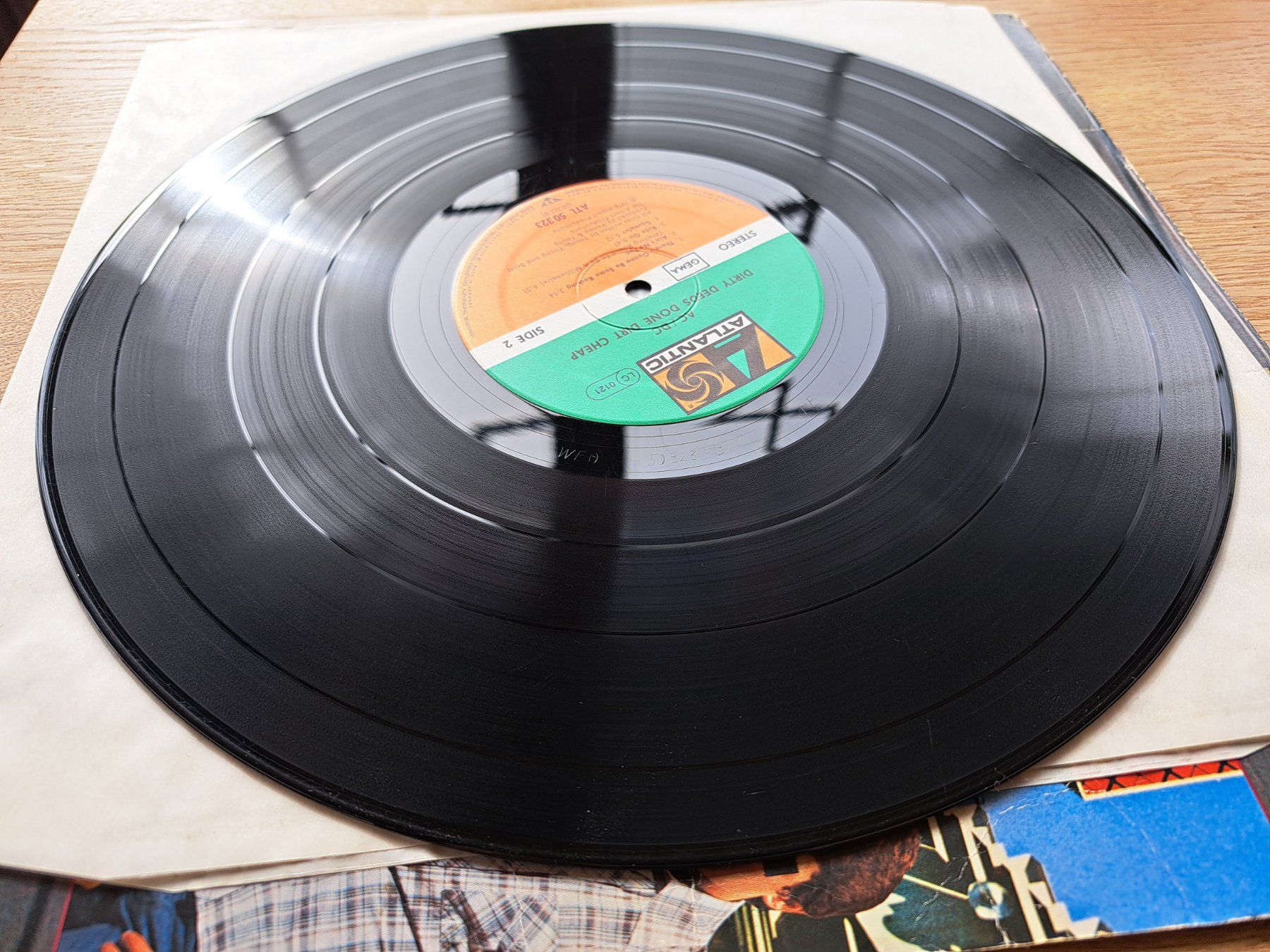 Dischi in vinile: AC/DC - Dirty deeds done dirt cheap – Usato da Meggen venduto da Ricardokoch 2