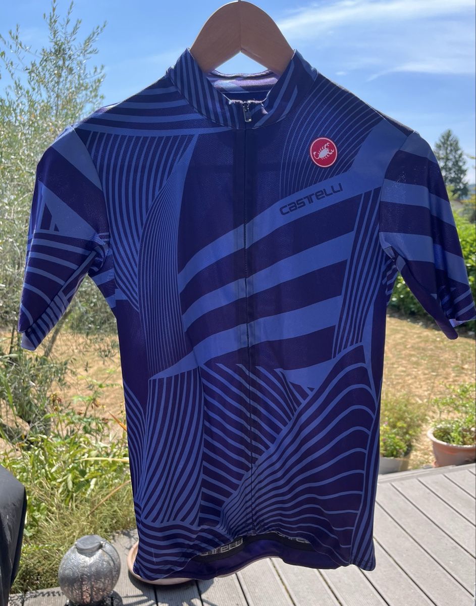 Castelli Leibchen & Hosen: Castelli haut 👚 cycliste  – Gebraucht aus La Neuveville von VivreLibre