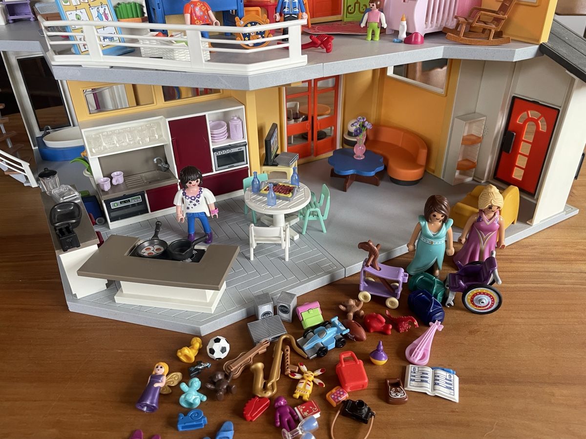 Playmobil Giocattoli: Playmobil Haus – Usato da Hildisrieden venduto da ChiaraZ 3
