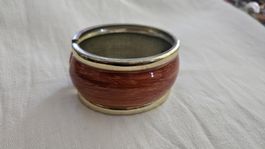 Bracciale rigido magnetico