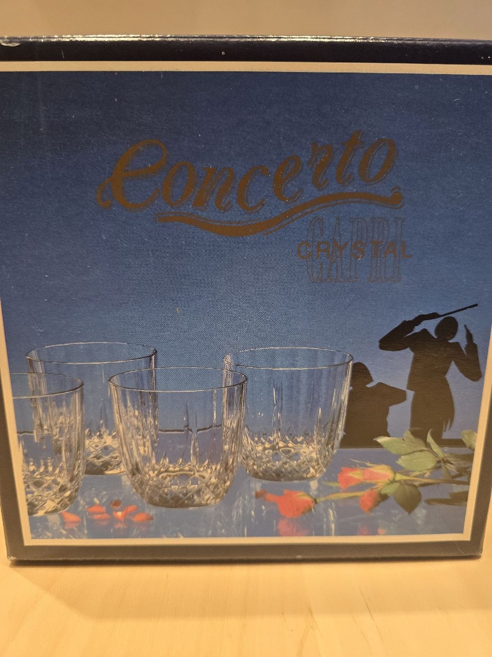 Bicchieri: Cristal Concerto: 4 verres à whisky – Nuovo e nell'imballaggio originale da Bossonnens venduto da zla_cg8d