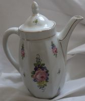 Porzellan-Kaffeekanne mit Blumendekor