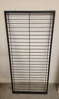 Wandgitter schwarz Metall zur Wandmontage guter Zustand