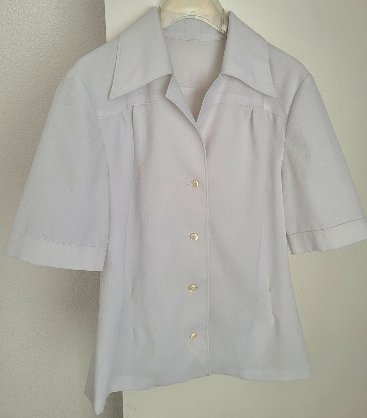 Blusen: Vintage Jersey-Bluse kurzarmig – Gebraucht aus Oberuzwil von rtr_wp6m