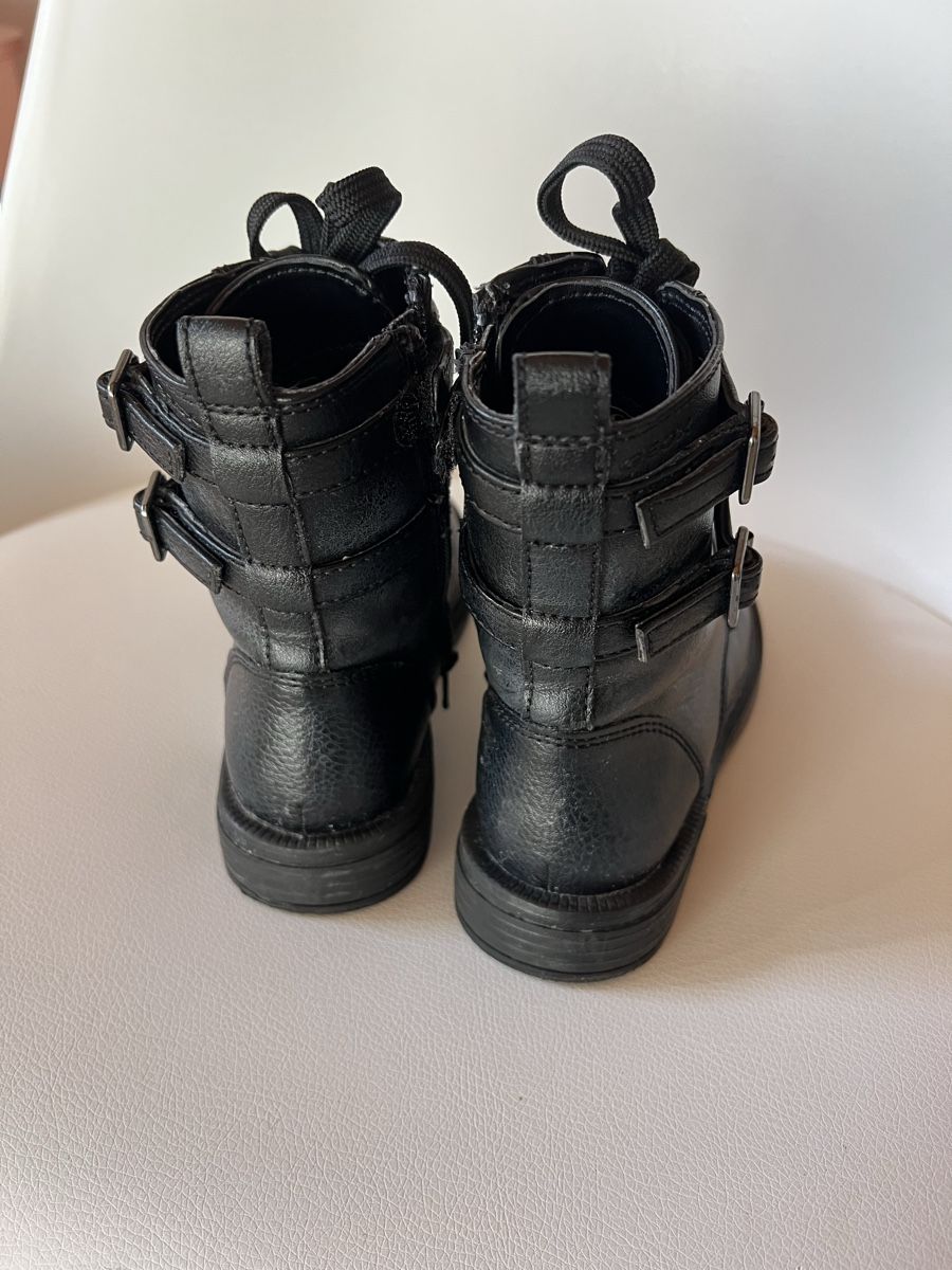 Geox Scarpe per ragazze: Geox Schuhe Grösse 28 – Usato da Inwil venduto da Karenstone 2