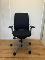 Steelcase Amia Grey/Black