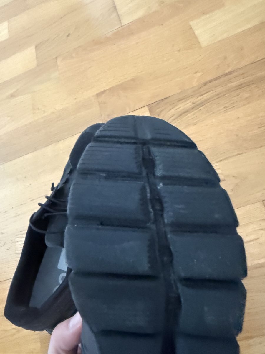 On Scarpe da uomo: On Running Cloud 5 Black EUR 42 used condition – Usato da Zürich venduto da kuengka 4