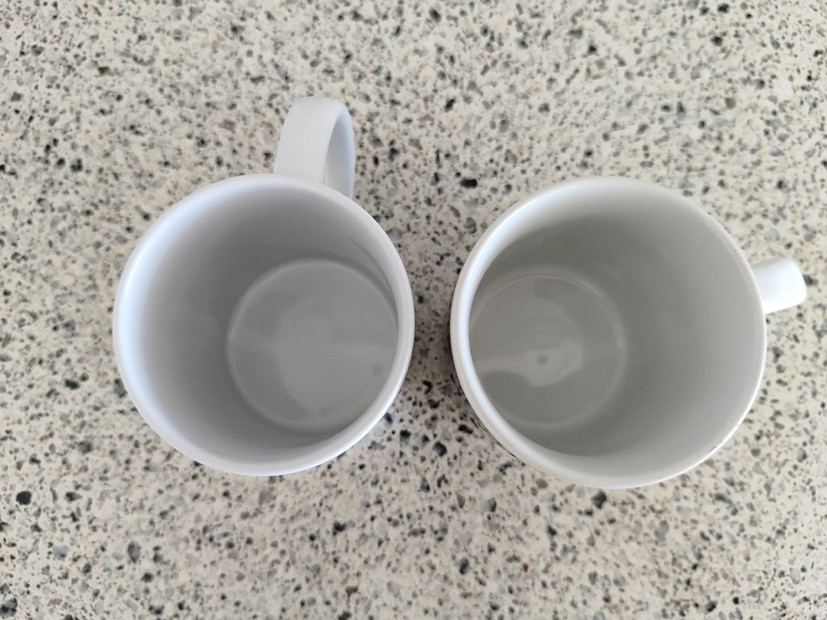 Tassen: Ensemble de 2 mugs  – Gebraucht aus Ursy von Sebastien-85 2