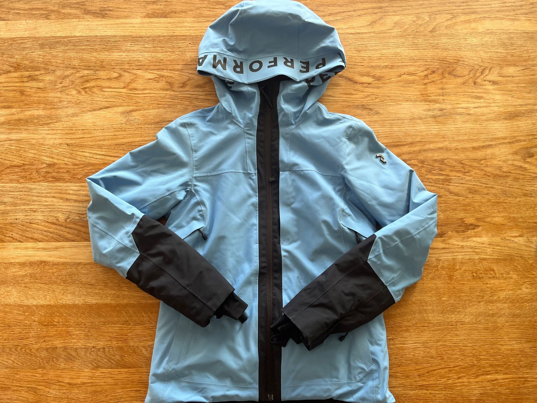 Peak Performance Giacche: Hellblaue peak performance Skijacke – Usato da Bern venduto da jul_kzi