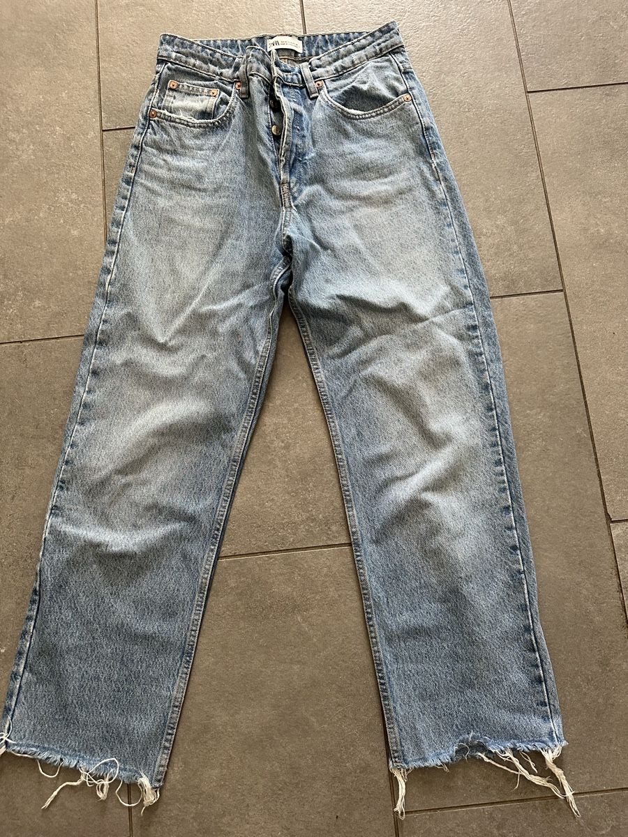 Zara Jeans: Jeans Zara, 38 – Nuovo (secondo la descrizione) da Thônex venduto da ann_vb9b