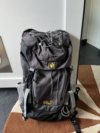 Jack wolfskin backpack 26L