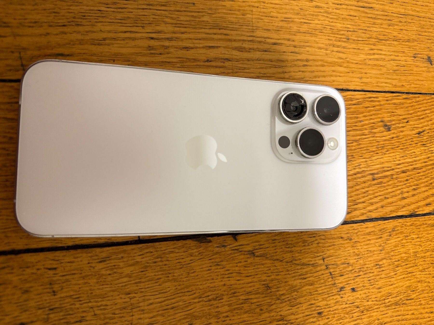 Apple Telefoni cellulari / Smartphones: Vendo Iphone 14 Pro Max Bianco 128 GB – Difettoso da Chiasso venduto da zeq_798r 3