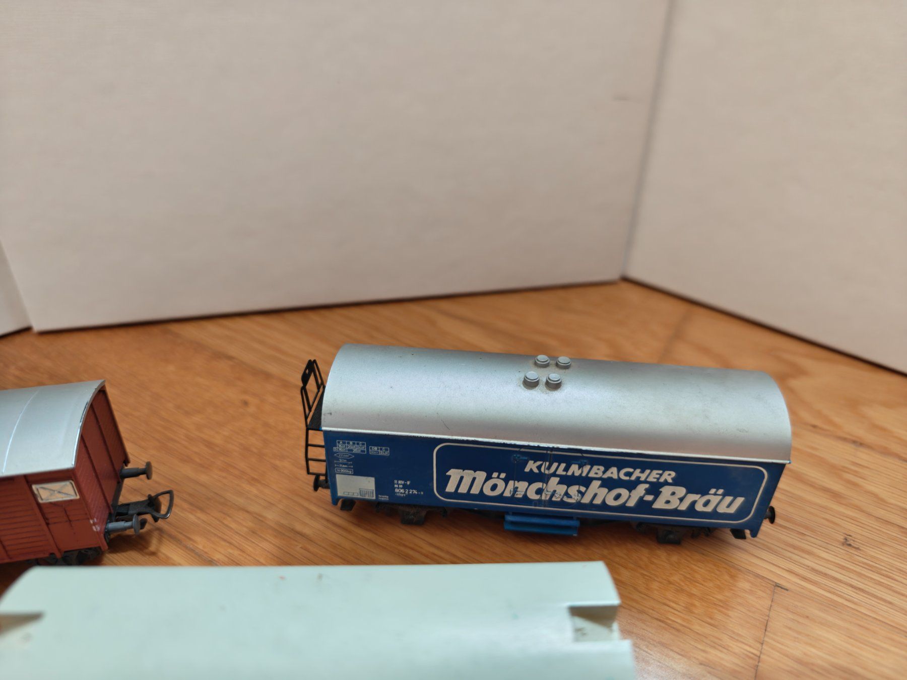 Märklin Modelleisenbahnen: 5 H0 Güterwagen, defekt – Gebraucht aus Bern von JGBahn 3